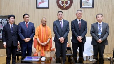 Photo of मुख्यमंत्री योगी आदित्यनाथ से जापान के यामानाशी प्रान्त के उप राज्यपाल ने की शिष्टाचार भेंट