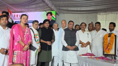 Photo of अल्पसंख्यक समाज ने आजादी में दी कुर्बानी: पांडे